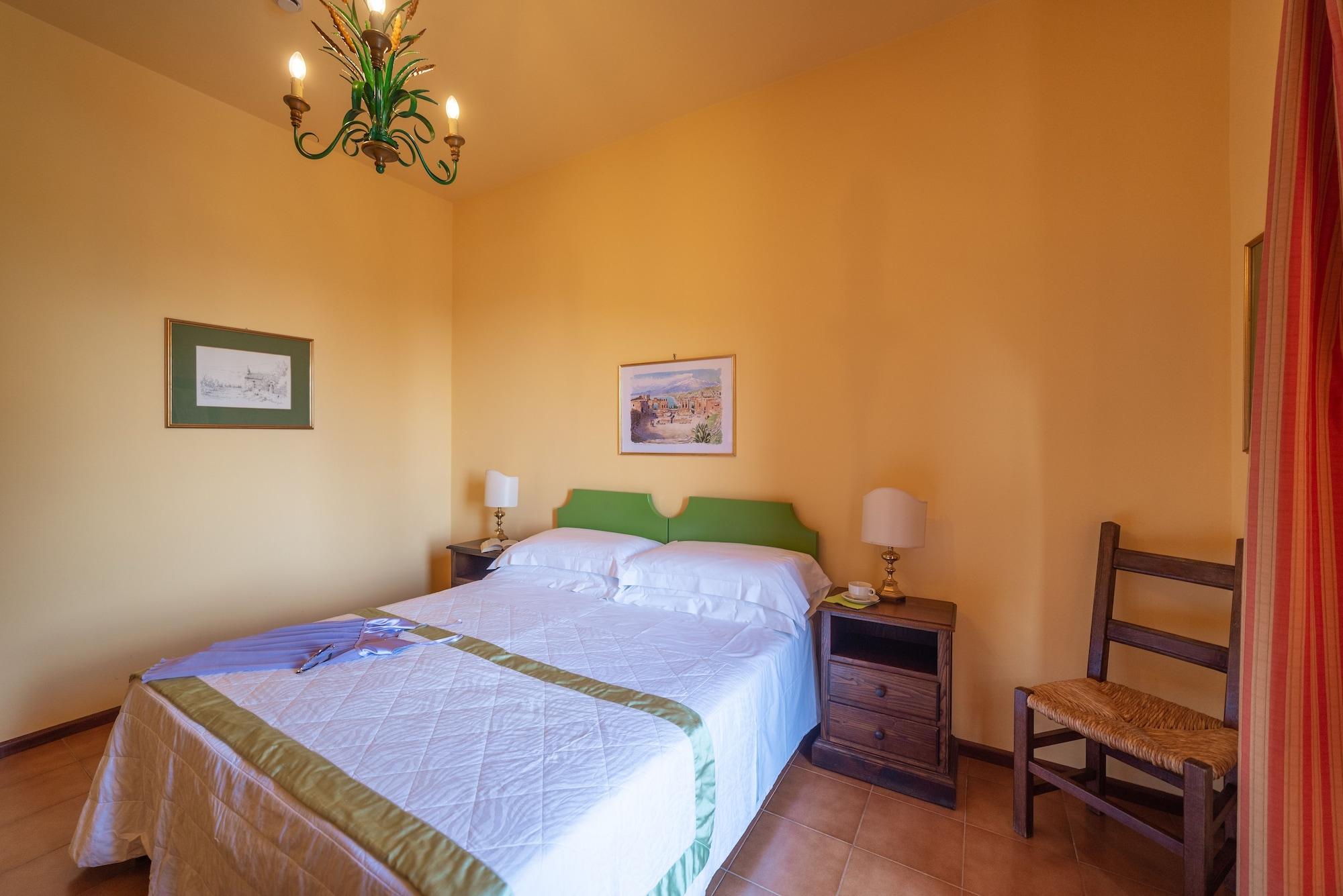 Hotel Villa Sirina Таормина Экстерьер фото