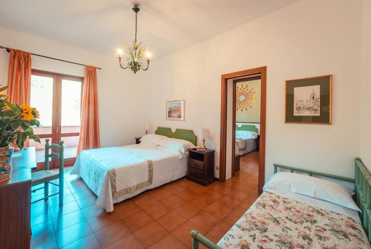 Hotel Villa Sirina Таормина Экстерьер фото
